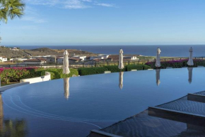 Cabo Beach Cottage, Oceanview, 35 off Quivira Golf - Direct Access to the Beach, Cabo San Lucas